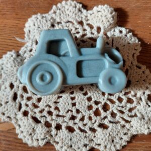 Kids will want to take a bath with this tractor soap!