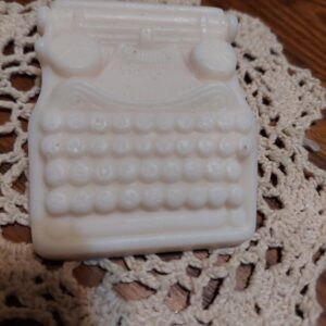 An "old-fashioned" typewriter soap for the secretary in your life!